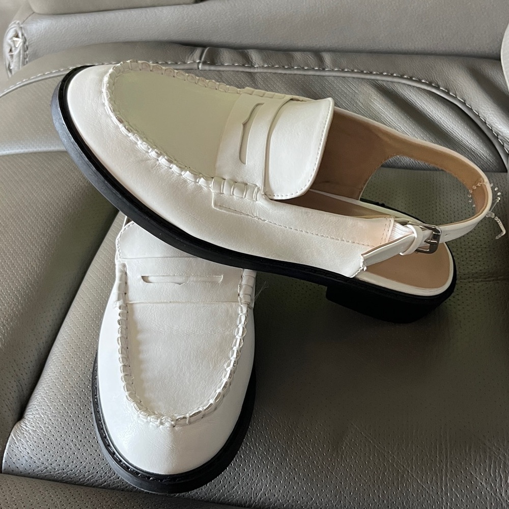 Sincerely Jules NWOT Sling Back White Penney Loafers - Picture 2 of 8